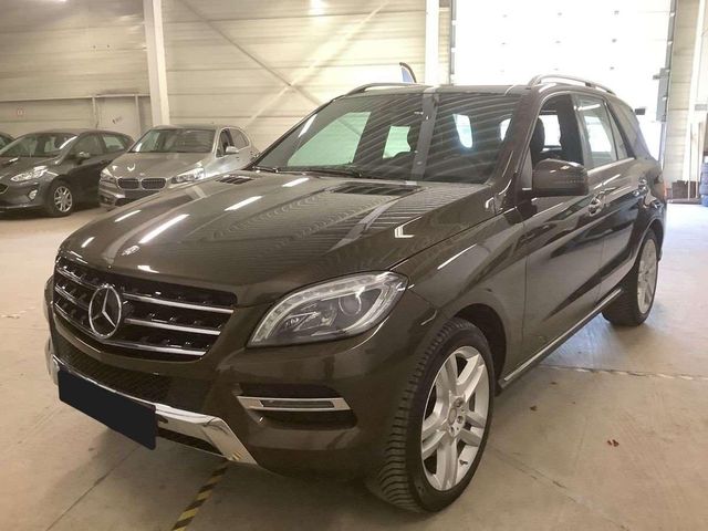 Mercedes-Benz ML 350 BlueEfficiency *TOP Ausstattung*