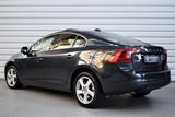 Volvo S60 Autom. Summum+Schiebedach+Totwinkel+Memory - Volvo S60 mit Diesel-Antrieb