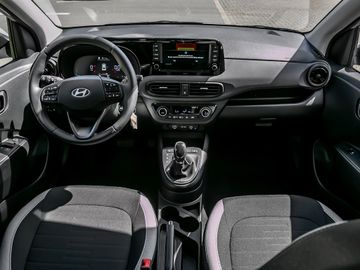 Hyundai i10 1.2 Trend Navi Kamera Spurhalteassi. Autom.