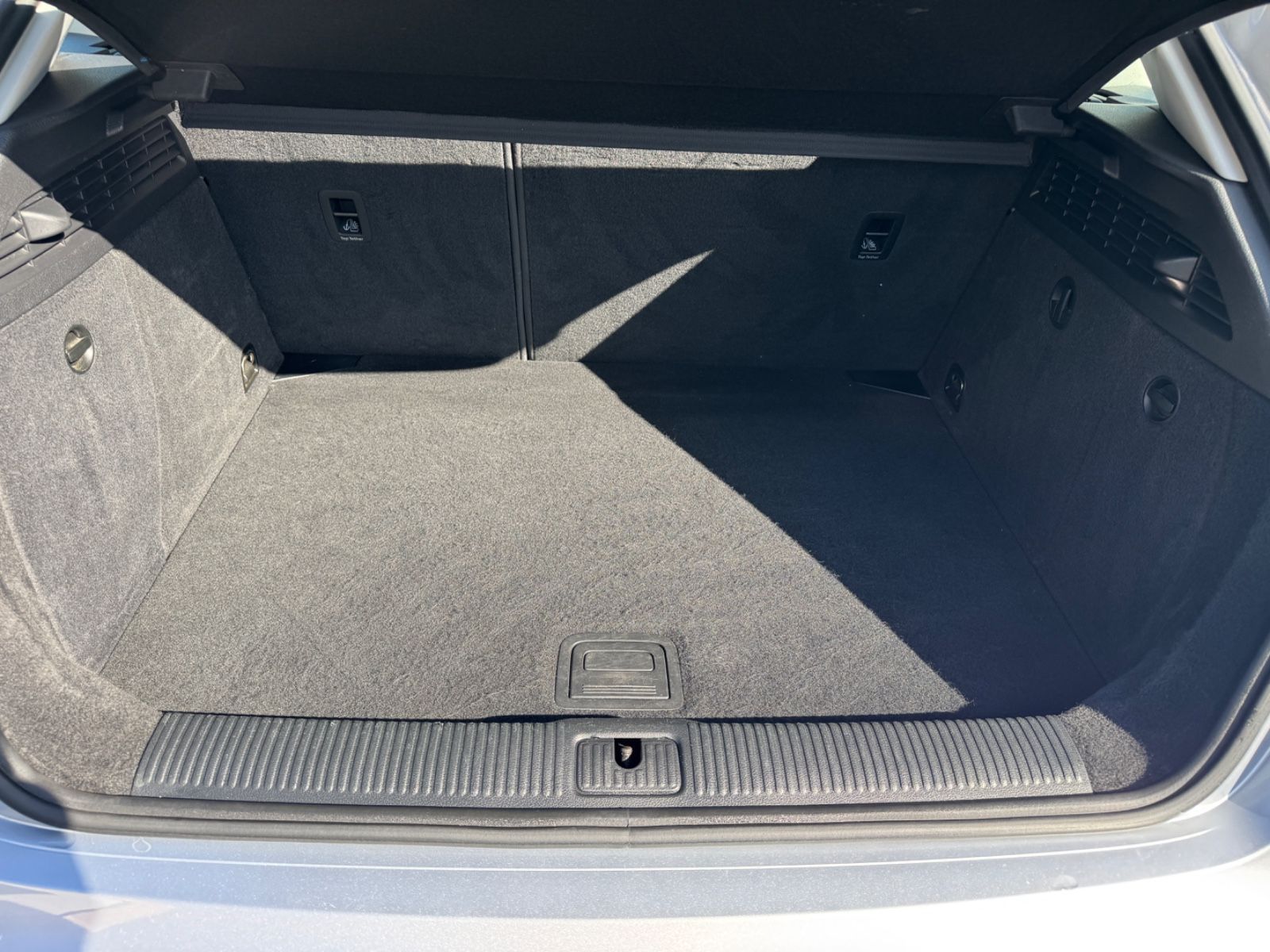 Fahrzeugabbildung Audi A3 Sportback ambition Navi+Xenon+Bluetooth