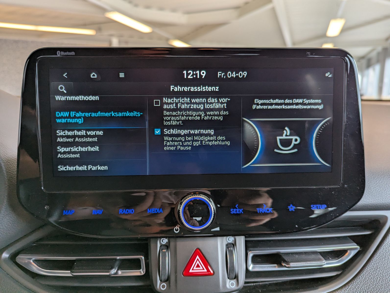 Fahrzeugabbildung Hyundai i30 1.5 T-GDI DCT N-Line LED Cam Pano Keyless 18