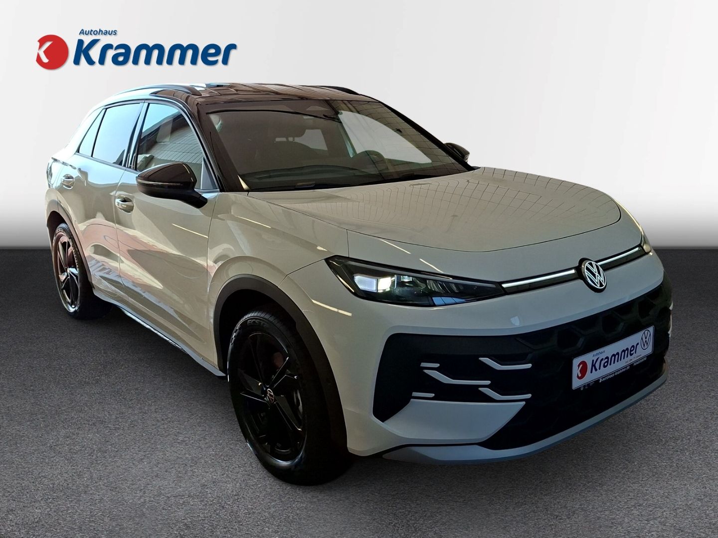 Volkswagen T-Roc 1.5 eTSI DSG Style *AHK*IQLIGHT*KEYLESS* imagem 2