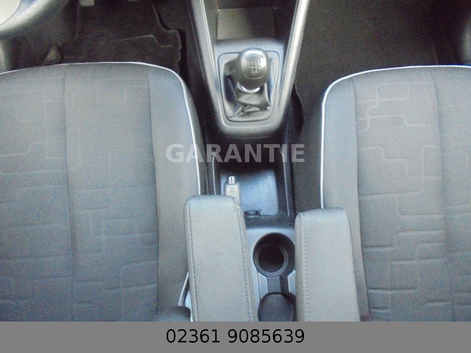 Fahrzeugabbildung Kia Venga Attract 1.4 CVVT/Klima/5Türig/