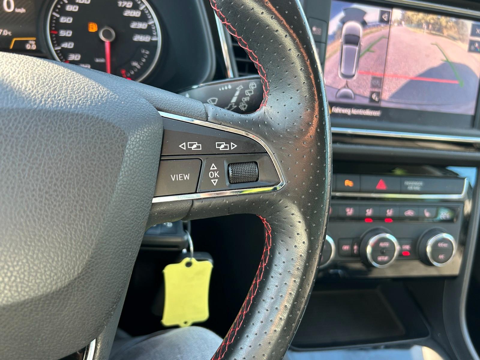 Seat Leon ST 1.8 FR DSG LED Navi AHK Sitzheizung PDC
