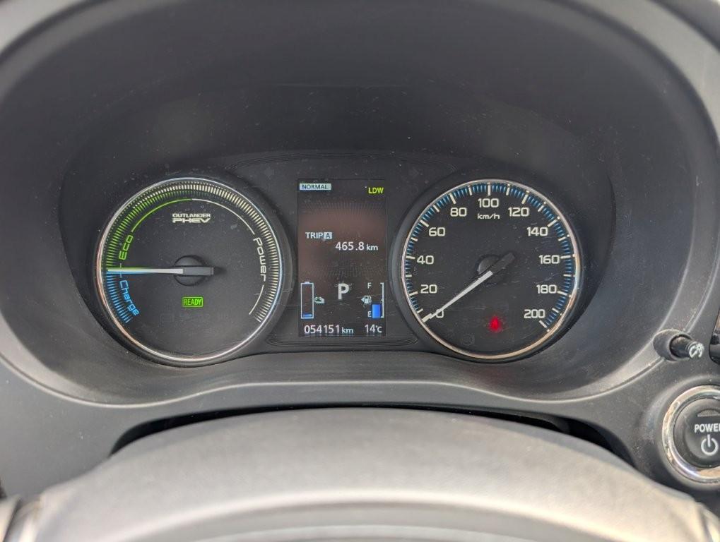 Mitsubishi Outlander PHEV Top 4WD