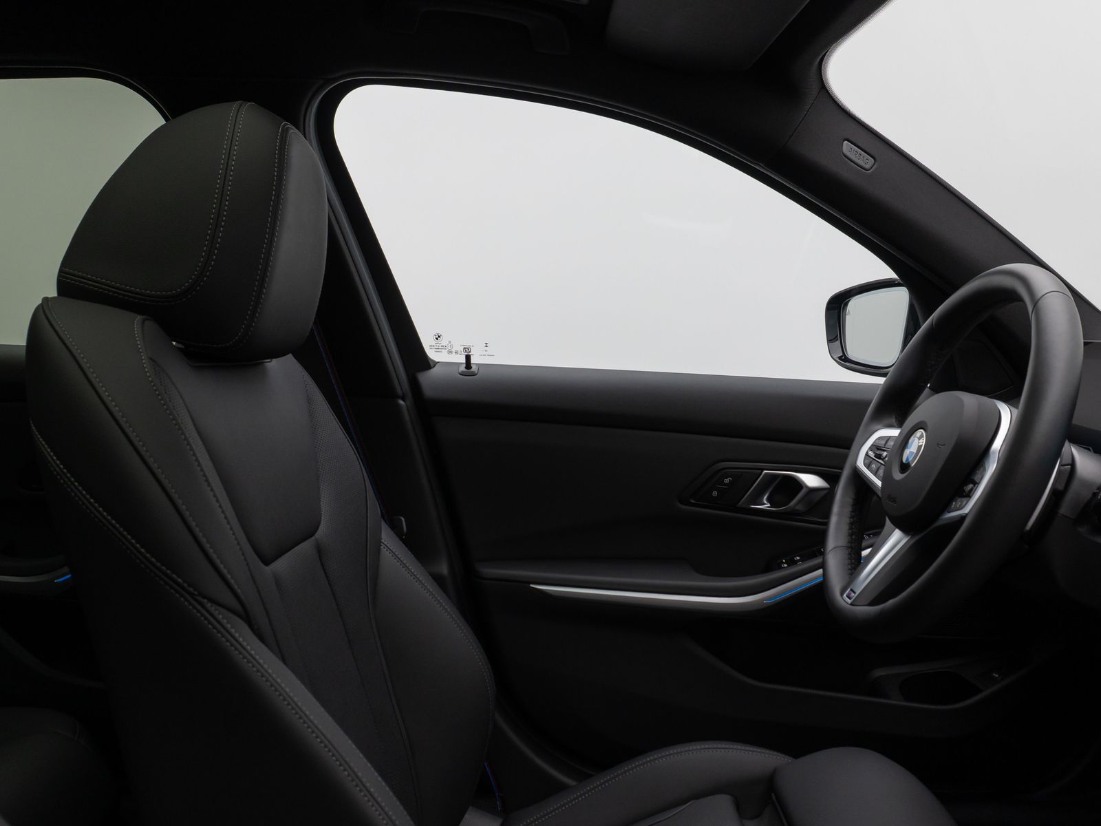 Fahrzeugabbildung BMW 320i M SportPro Panorama Kamera DAB HiFi Stop&Go