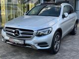 Mercedes-Benz GLC 250 4Matic*Panorama*R-Kamera*Distronic Plus - : mit Navigationssystem, Geländewagen