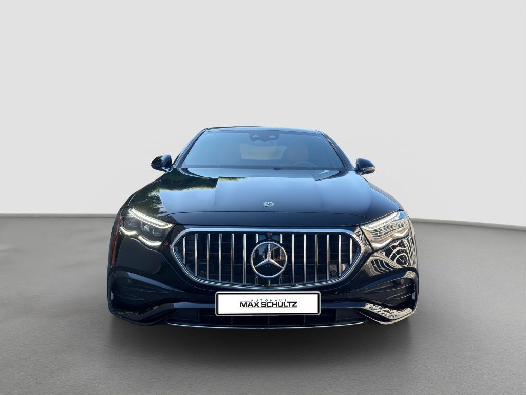 Fahrzeugabbildung Mercedes-Benz E 200 4MATIC Limousine AMG Line*HUD*Pano Dach