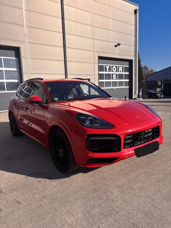 Image of Porsche Cayenne