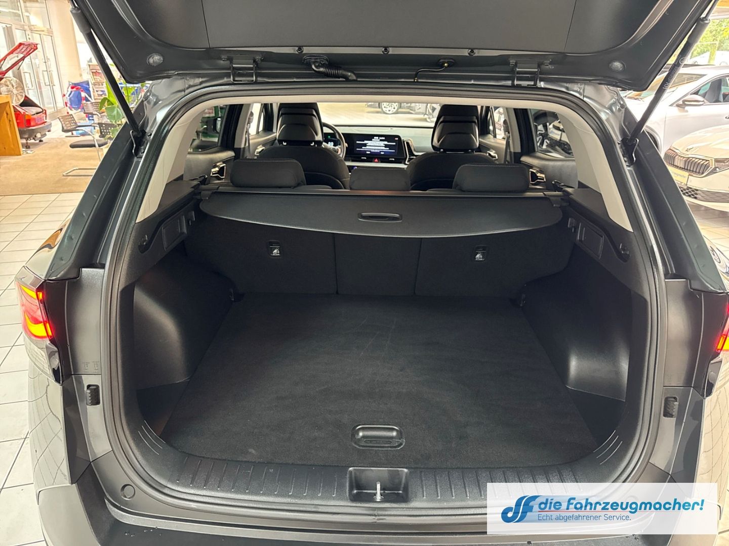Fahrzeugabbildung Kia Sportage Spirit Navi Digitales Cockpit LED Apple