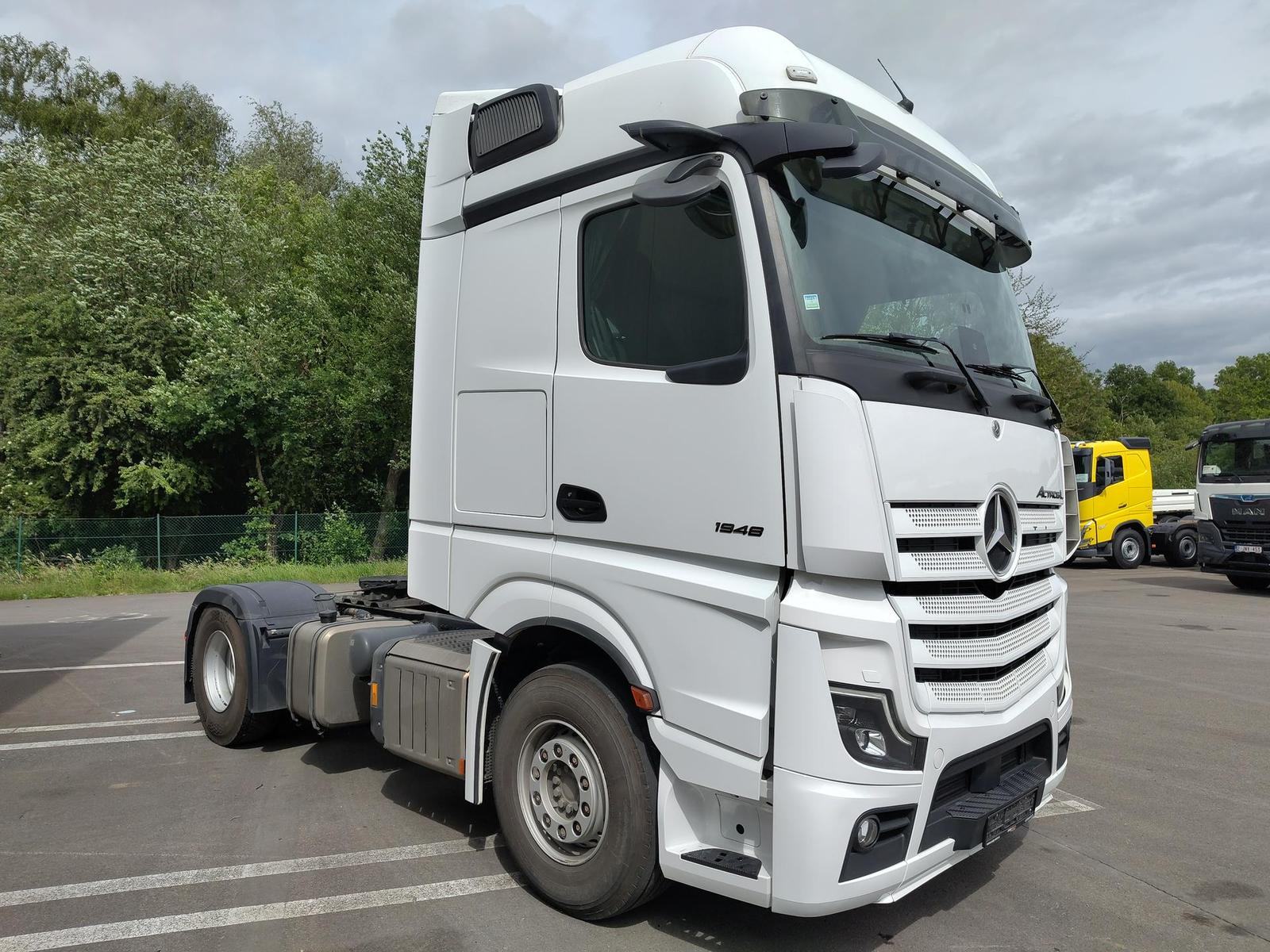 Mercedes-Benz Actros 1848/Retarder/Navi/Hydr.