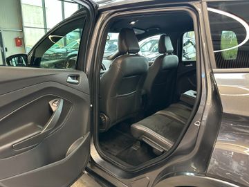 Ford Kuga ST-Line *Navi*BiXenon*ParkAss.*AHK*