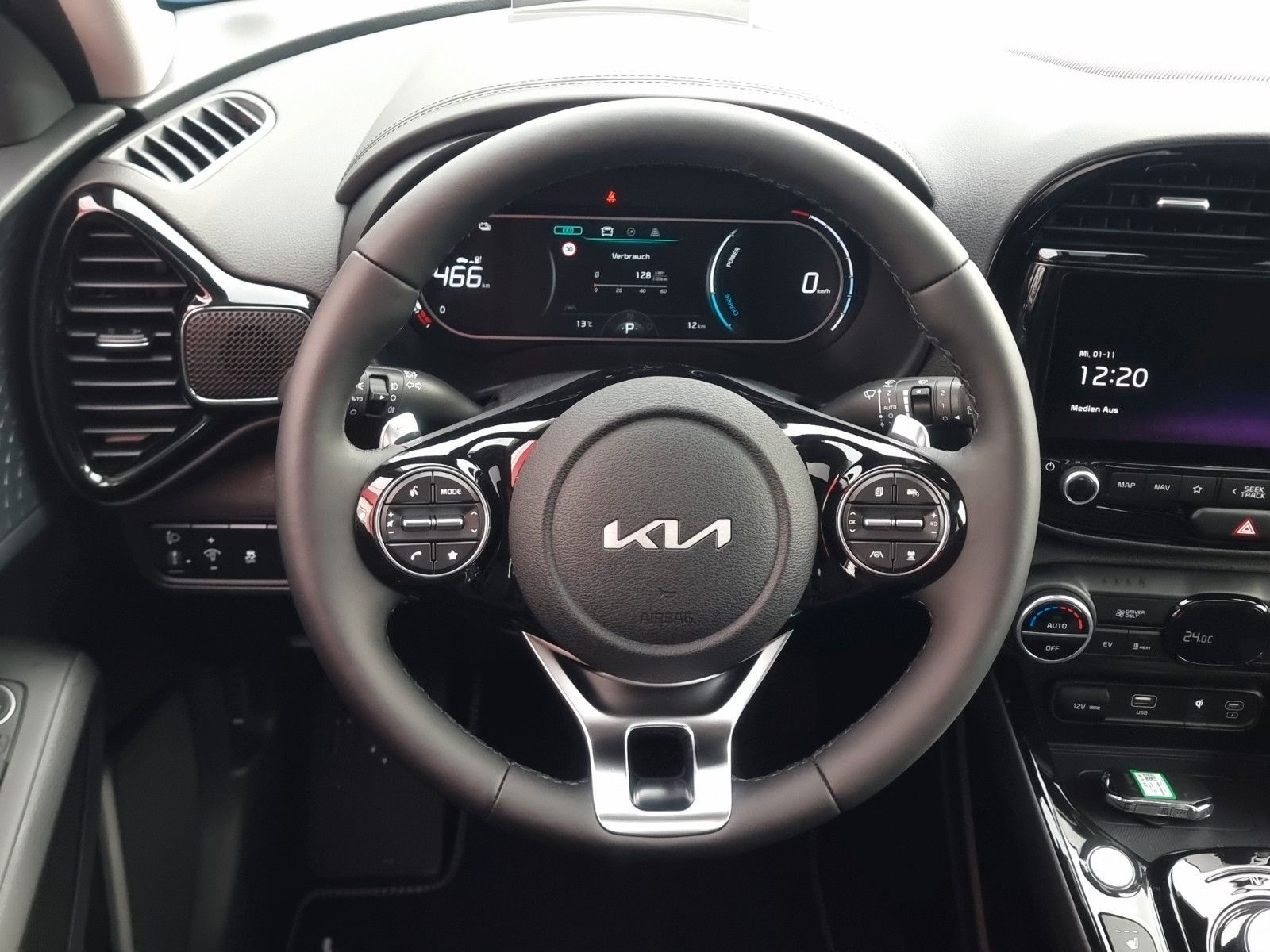 Fahrzeugabbildung Kia E-SOUL INSPIRATION WP SUV LED GD