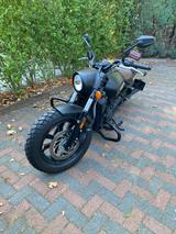 Indian Scout Bobber mit Miller Abgasanlage - INDIAN SCOUT BOBBER