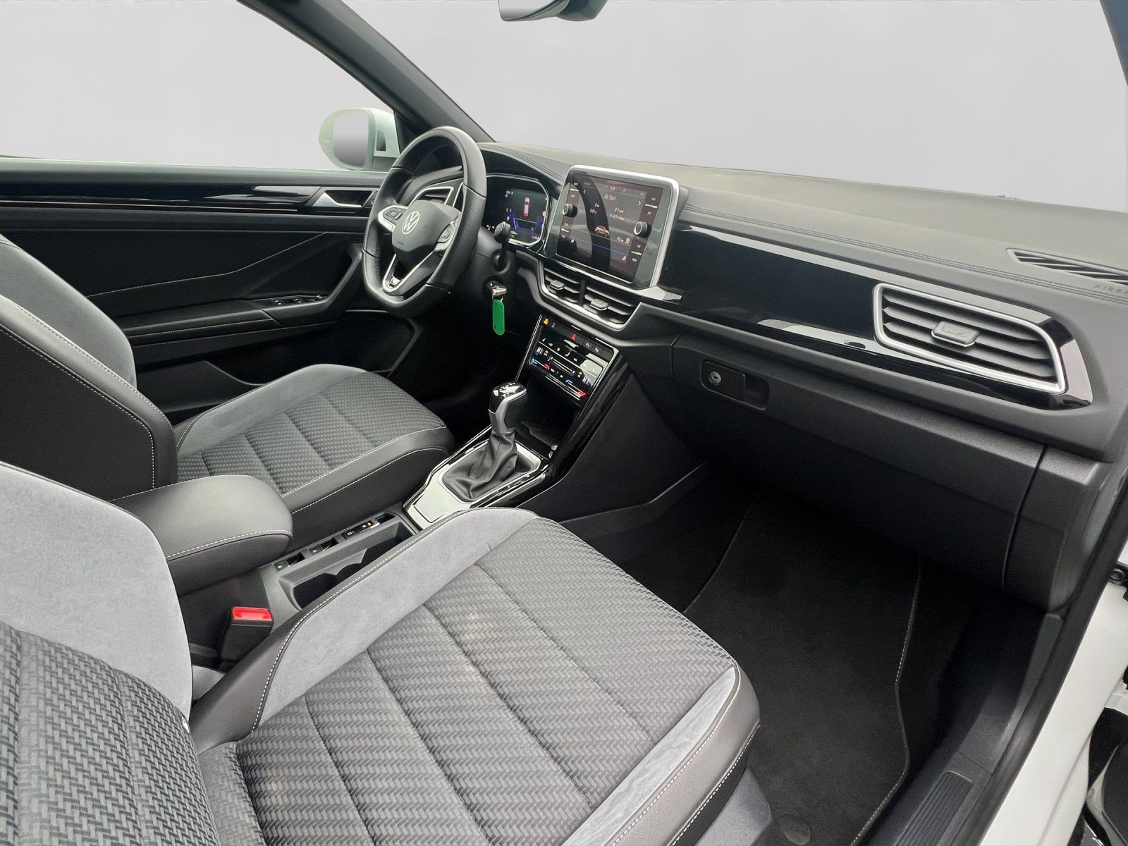 Volkswagen T-Roc - Bild 5