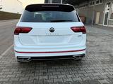 Volkswagen Tiguan 2.0 TDI 200/147kW DSG 4MOTION 3 R-Line  - Volkswagen Tiguan mit Diesel-Antrieb: Teilleder, Head-Up Display