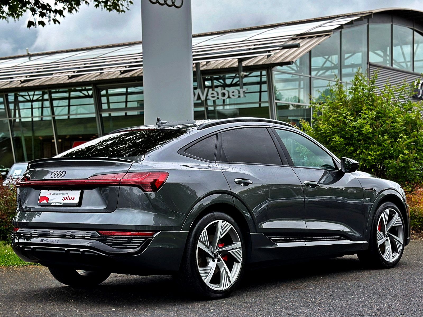 Audi Q8 e-tron - Bild 32