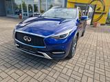 Infiniti QX30 AHK,PANO,ALU,STANDHZG - gebrauchte Infiniti Pickups