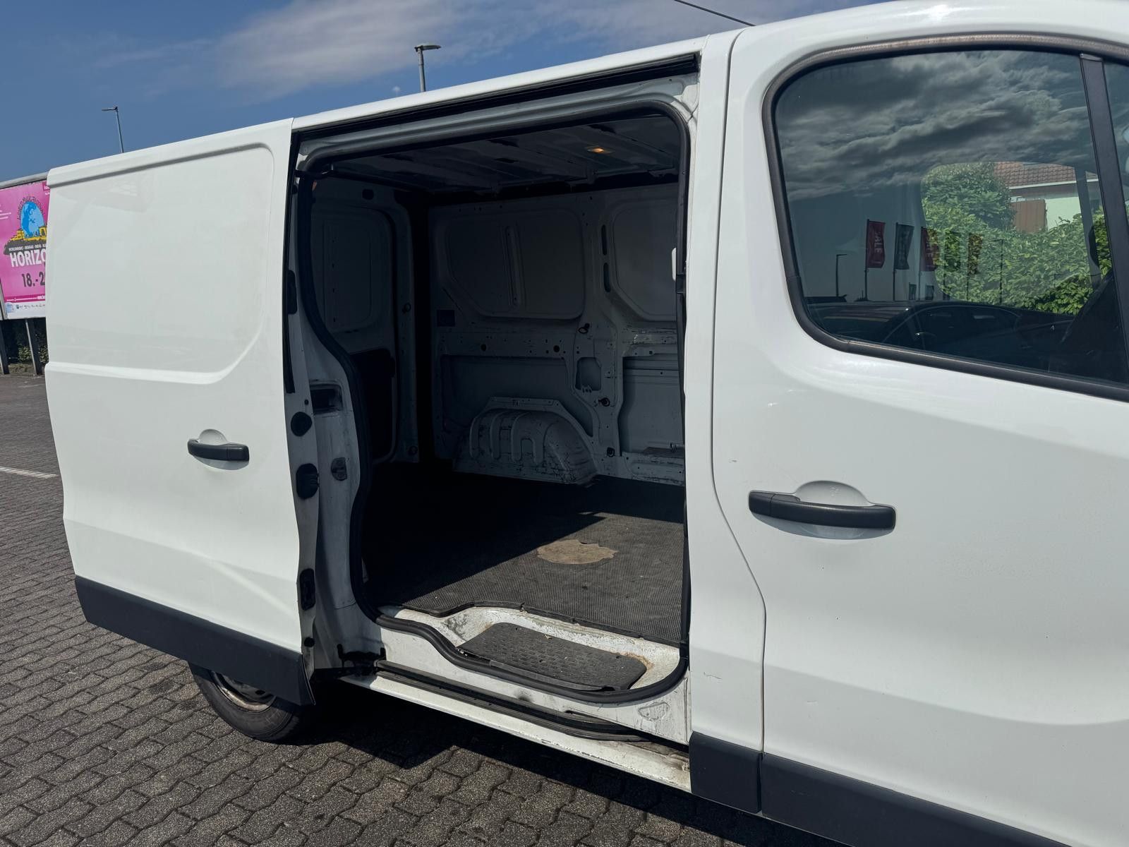 Fahrzeugabbildung Renault Trafic Kasten L1H1 2,7t Komfort/1.HAND/KLIMA