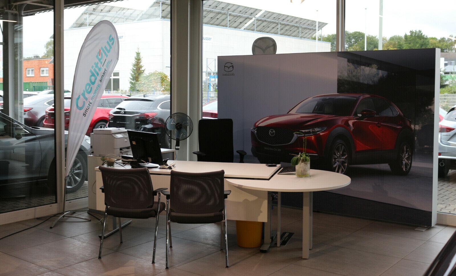 showroom-image-top