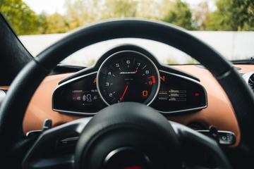 2012 Mclaren MP4-12C 缩略图 16