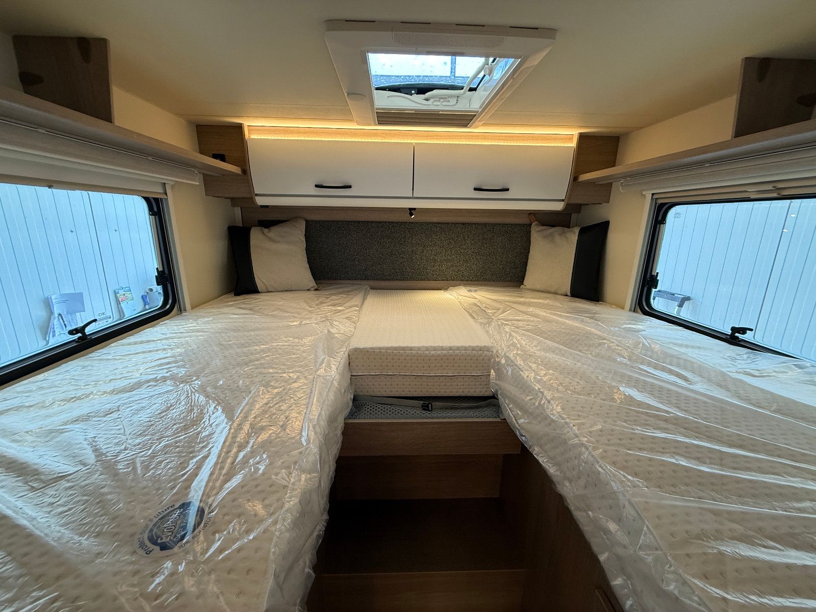 Fahrzeugabbildung Bürstner Lyseo Time Skyline 690G - Sie sparen 12.899€