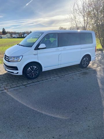 Volkswagen VW Bus Multivan T6 TDI DSG AHK ACC weiß 15...