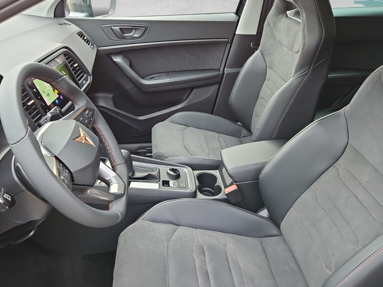 Fahrzeugabbildung CUPRA Ateca Basis 4Drive,AHK,Navi,el.Heckklappe,Totwin