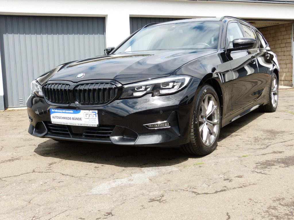 Image of BMW 320