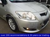 Toyota Auris 1.6 LUNA Limo >nice~condition >>AC >AHK - Toyota Auris Gebrauchtwagen in Stuttgart