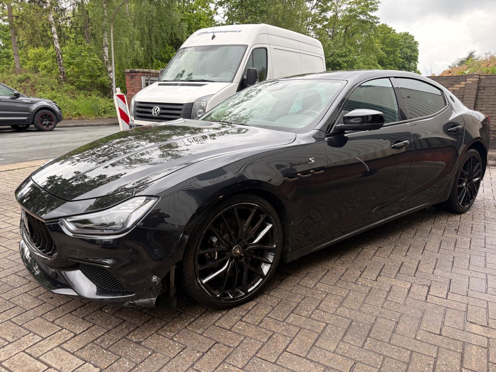 Maserati Ghibli Modena S Q4