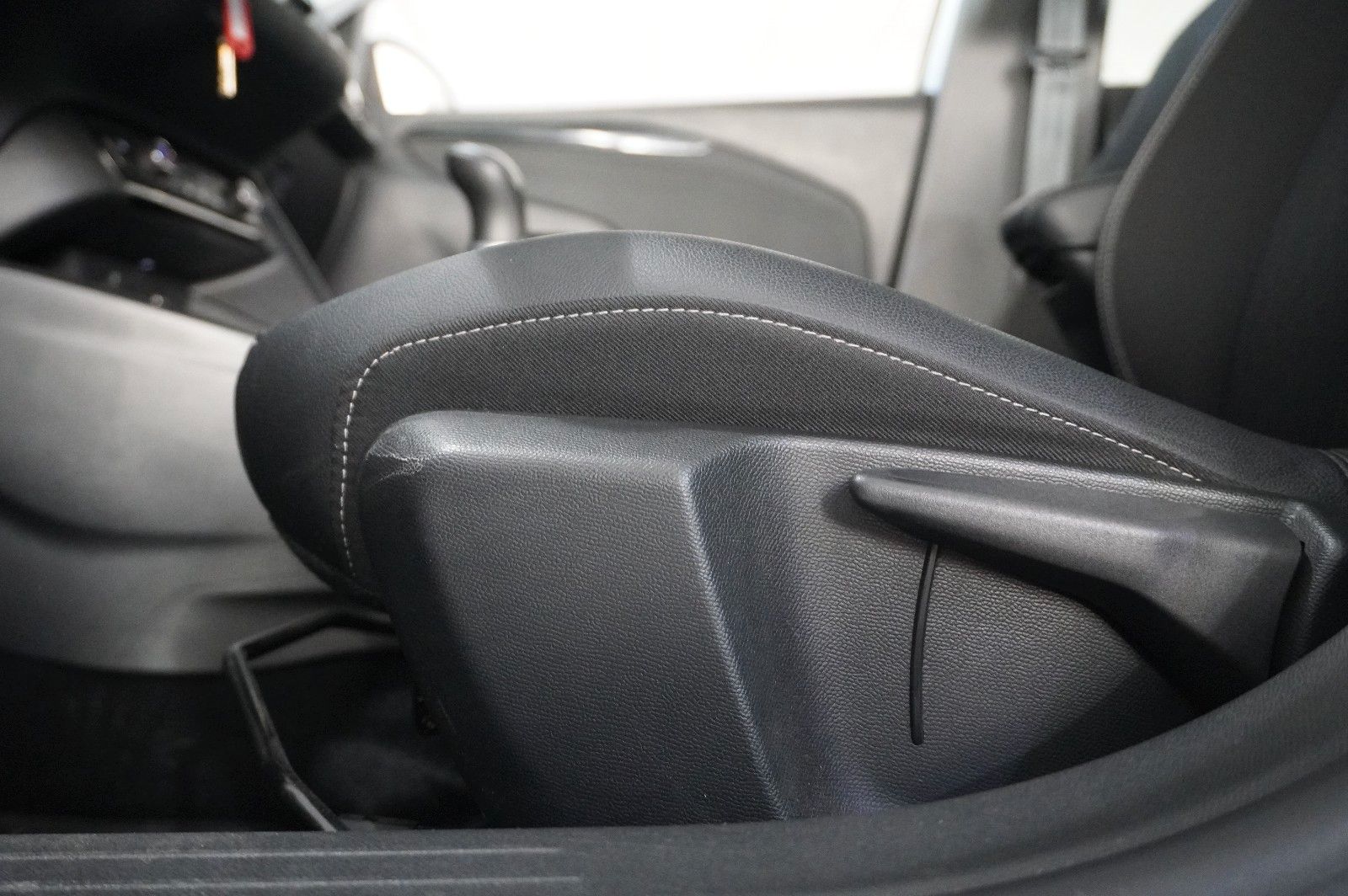 Fahrzeugabbildung Opel Corsa F 1.2 ELEGANCE NAVI/LED/KAMERA/SHZ/VIRT.