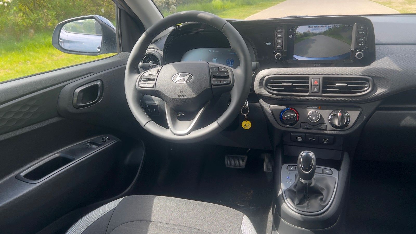 Fahrzeugabbildung Hyundai i10 1.0 Trend AMT *Nav*Klima*CarPlay*Kamera*PDC*