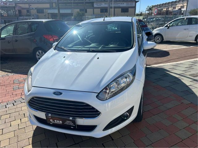 Ford Fiesta 1.5 TDCi 75CV 5 porte Titanium