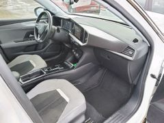 Fahrzeugabbildung Opel Mokka e Elegance 11KW 3-Phasig, BI-COLOR, LED