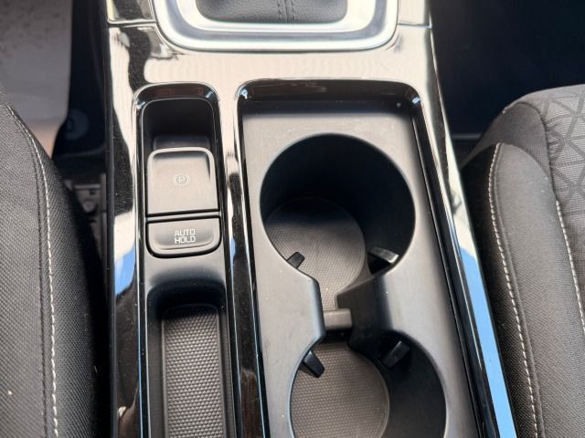Fahrzeugabbildung Kia Ceed 1.6 CRDi Kombi Automatic Navi*Technol.Paket
