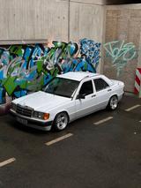 Mercedes-Benz Mercedes Benz W201 (190e) - Mercedes-Benz 190 in Gelsenkirchen