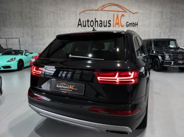 Audi Q7 - 2