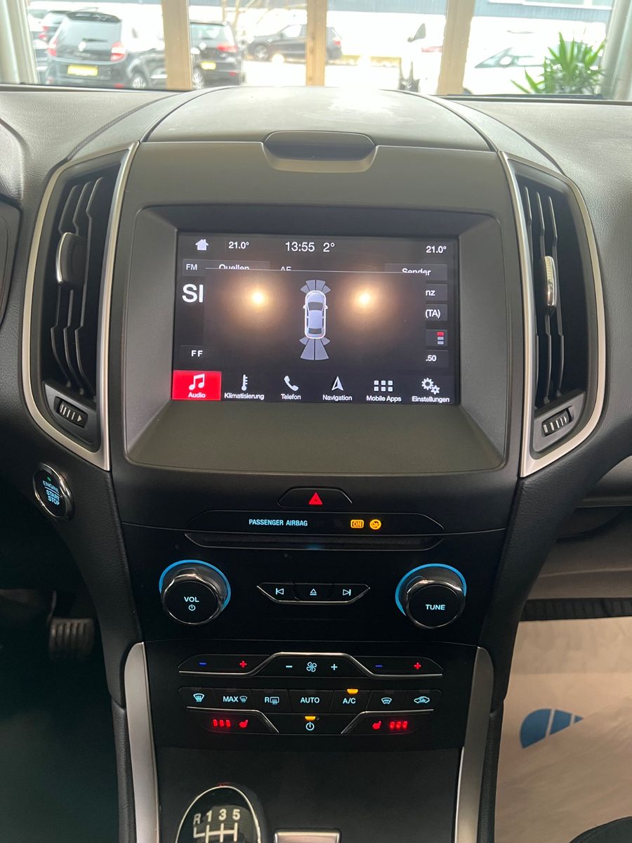 Fahrzeugabbildung Ford Galaxy 2.0 TDCI * 7.SITZER *NAVI*