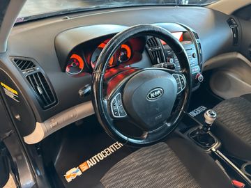 MYAUTOCENTER – Gebraucht- und Jahreswagen mit Werkstattservice in Pfaffenhofen Kia cee´d Sportswagon Vision*2. Hand*Klima*AHK*SHZ*