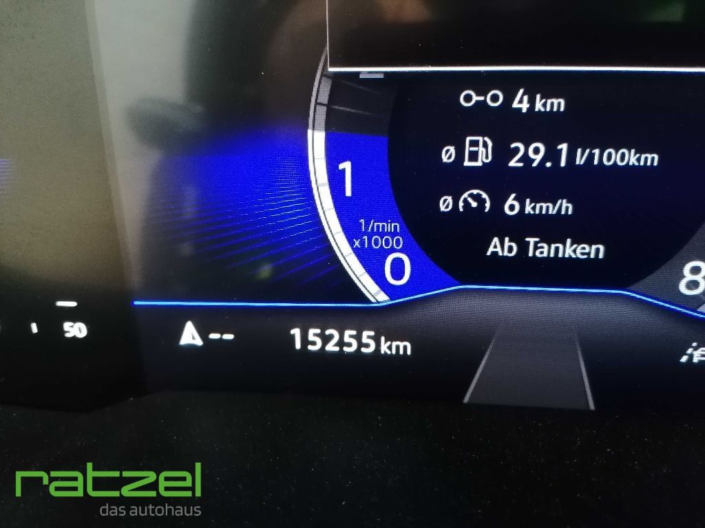 Fahrzeugabbildung Volkswagen Taigo Life 1,0 l TSI Navi Digitales Cockpit LED