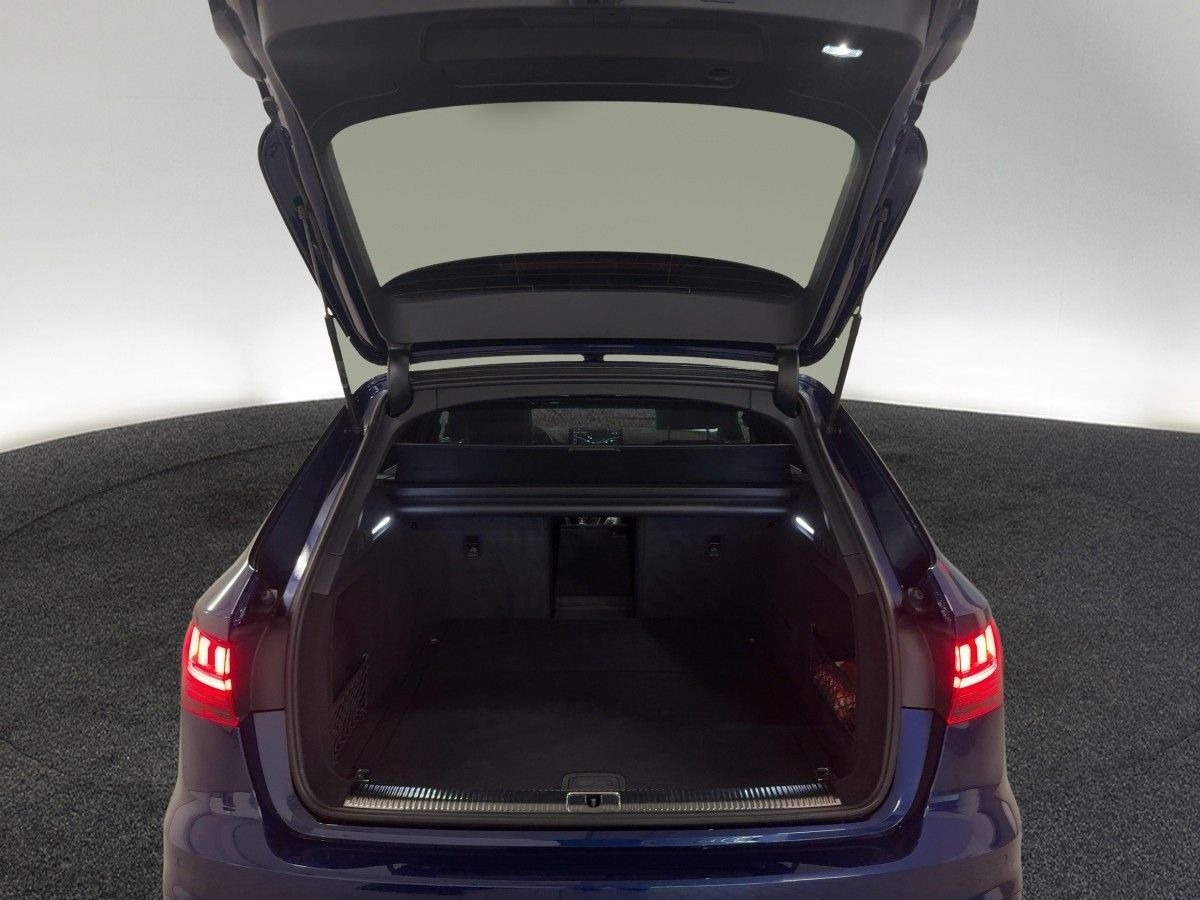 Audi A4 - Bild 9