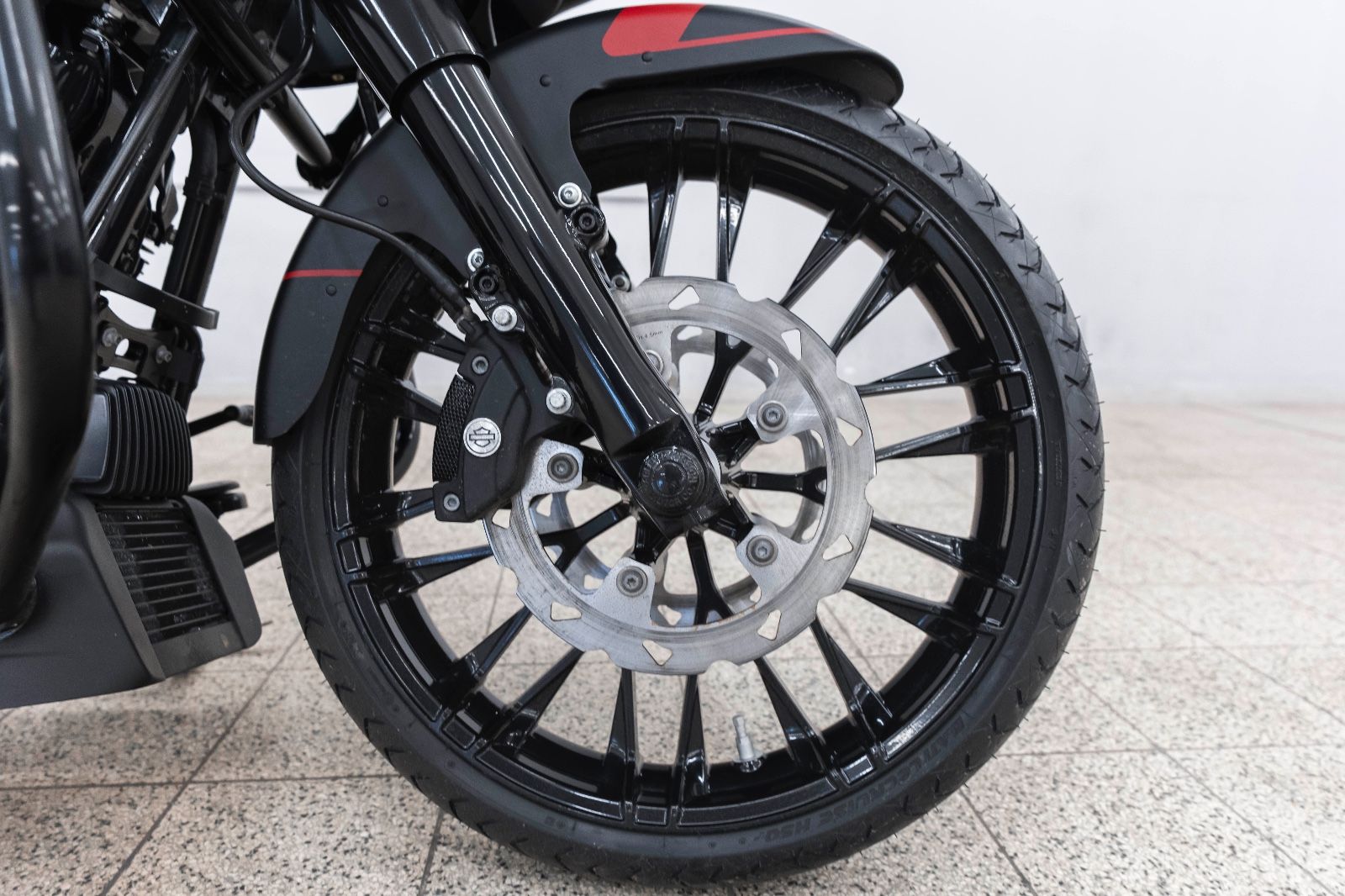 Fahrzeugabbildung Harley-Davidson FLTRX TOURING ROAD GLIDE