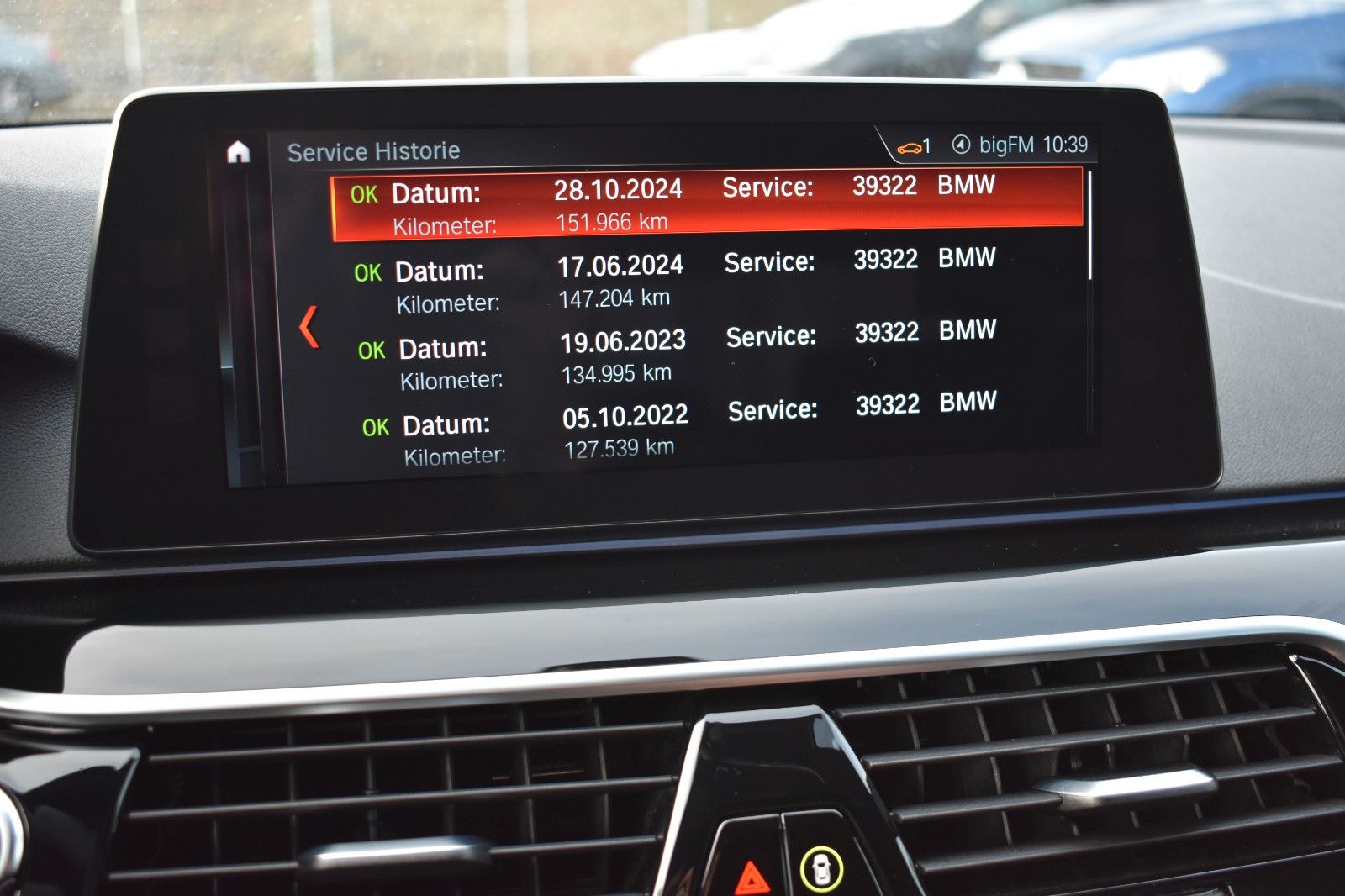 Fahrzeugabbildung BMW M550 i Limo. xDrive DAB Gestik Massage HUD ATM