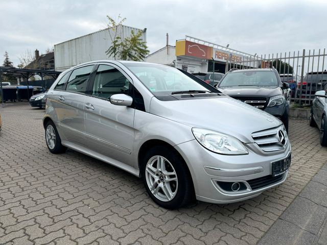 Mercedes-Benz B 200 B -Klasse *AUTOMATIK*NAVI*TEMPOMAT*SHZG*