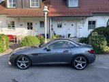 Mercedes-Benz SLC 300 AMG Carbon Pano Comand ILS LED AIRSCARF - Mercedes-Benz SLC 300 Gebrauchtwagen