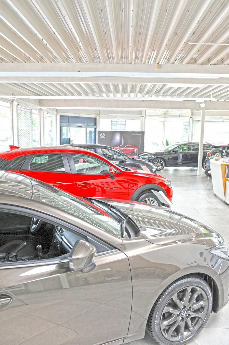 showroom-image-bottom