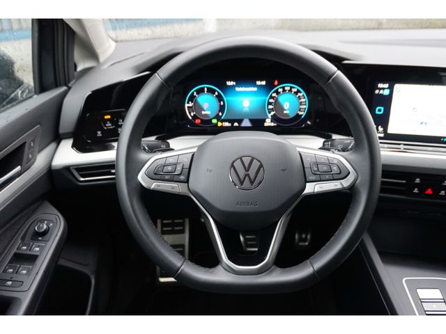 Golf VIII 2.0 TDI Move DSG *Navi*R-Kamera*AHK*