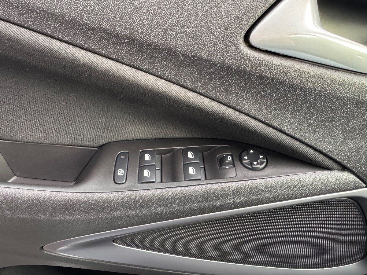 Opel Crossland (X) - Bild 8