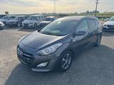 Hyundai i30 cw blue Trend Kamera Navi SHG PDC Tempomat